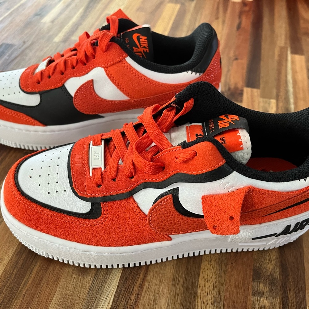 New Nike Air Force 1